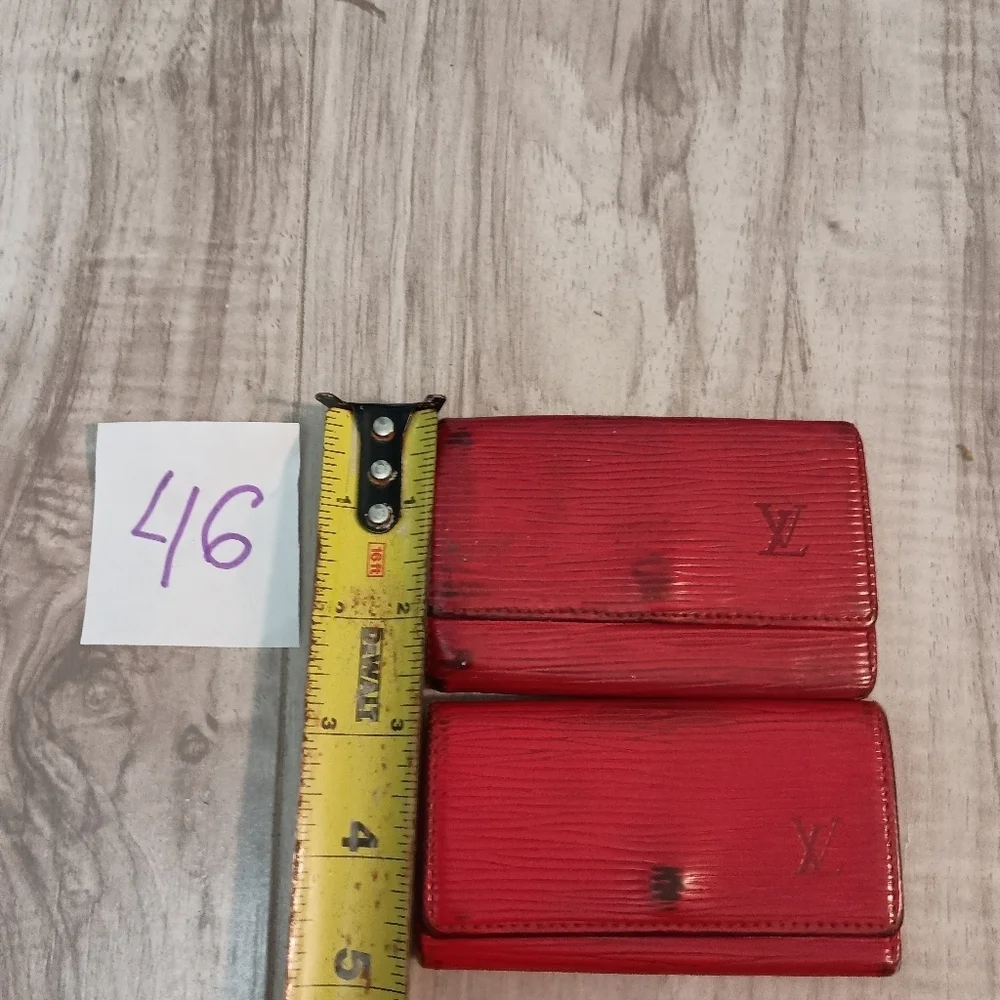 Louis Vuitton 2  Key Cases Multicles Red